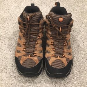 Merrell Earth Moab Hiking Boots